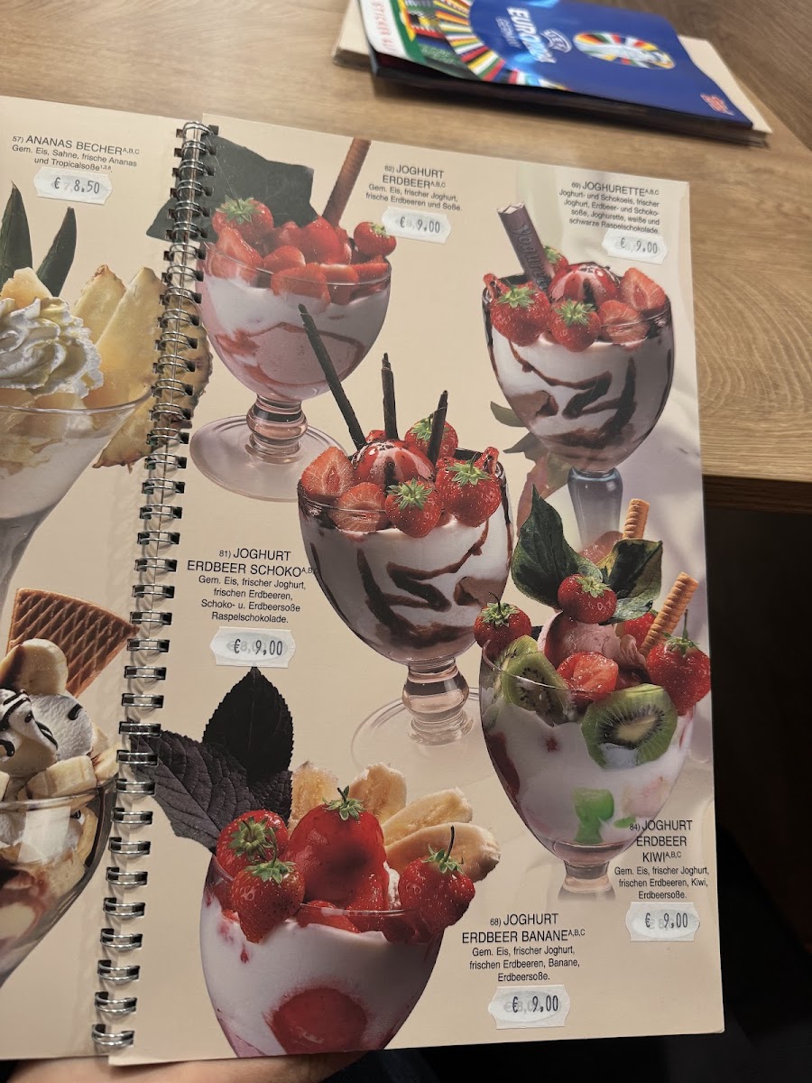 Eiscafe Marino Photo 6