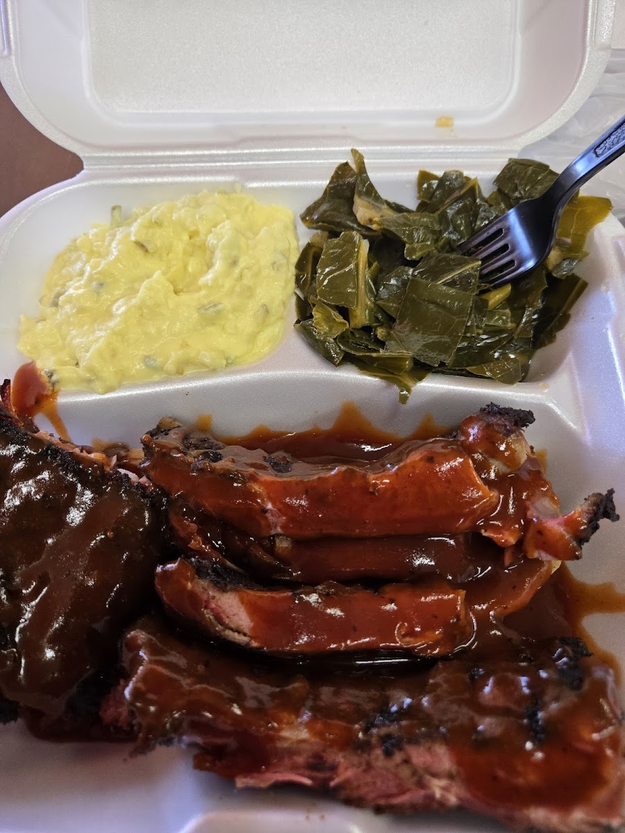 Big Fella’s BBQ lounge Photo 3