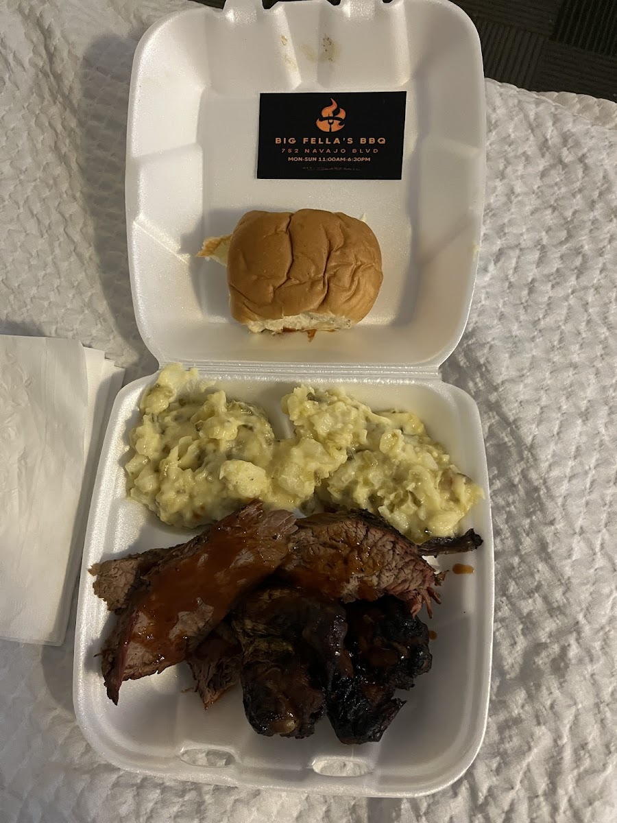Big Fella’s BBQ lounge Photo 5