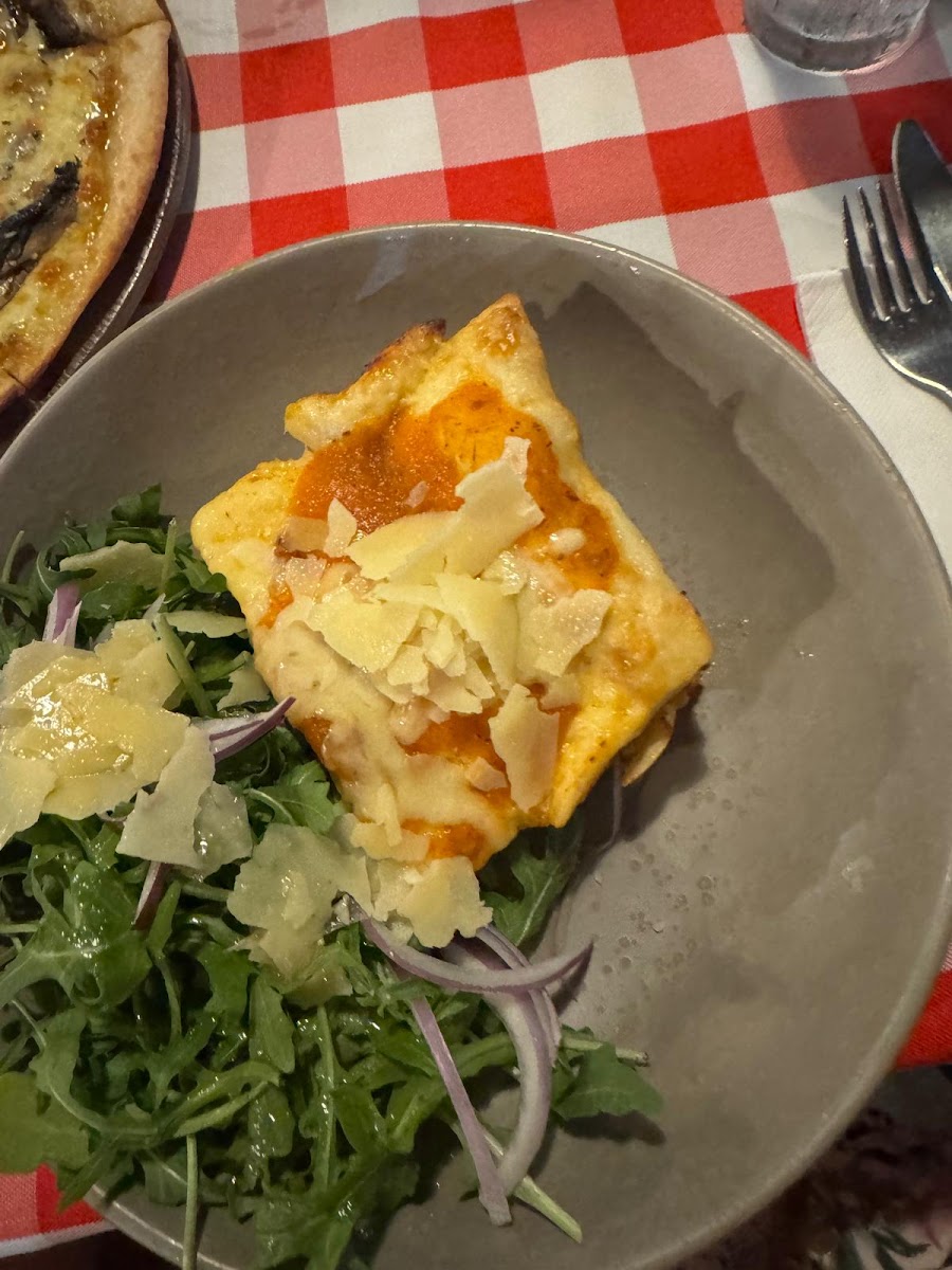 Mama Bella's Pizza & Pasta Photo 4