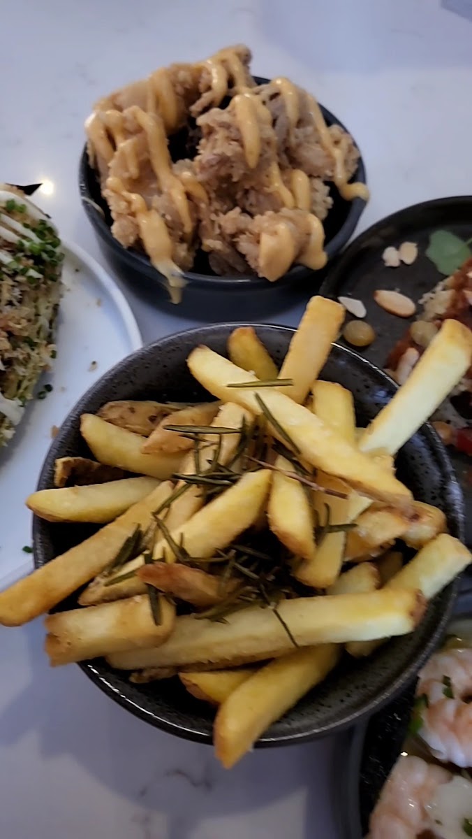 Cintra Seafood Bar Photo 2
