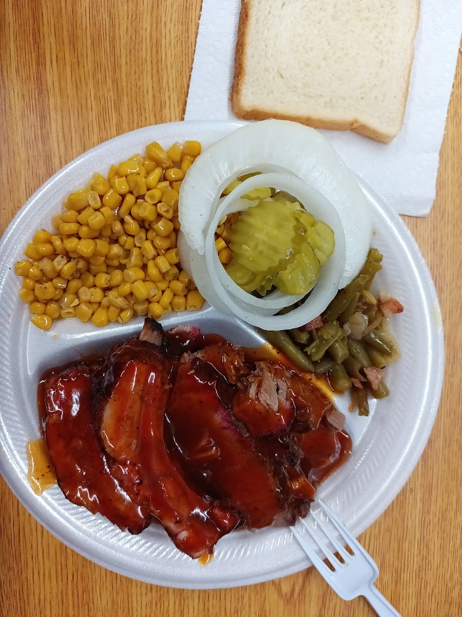 RnC BBQ (ORIGINAL- Rodney n Cindy’s) Photo 3
