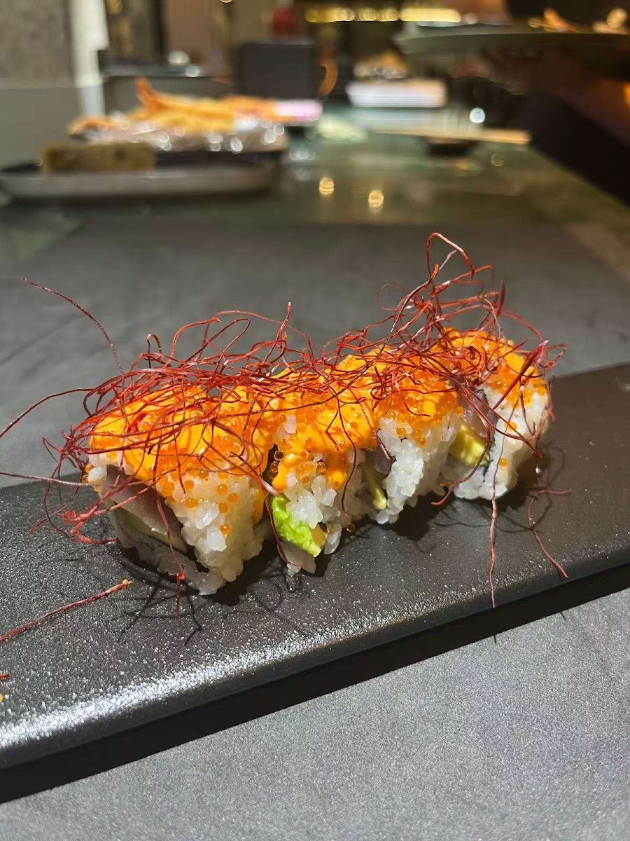 HIKARI SUSHI RESTAURANT Photo 3