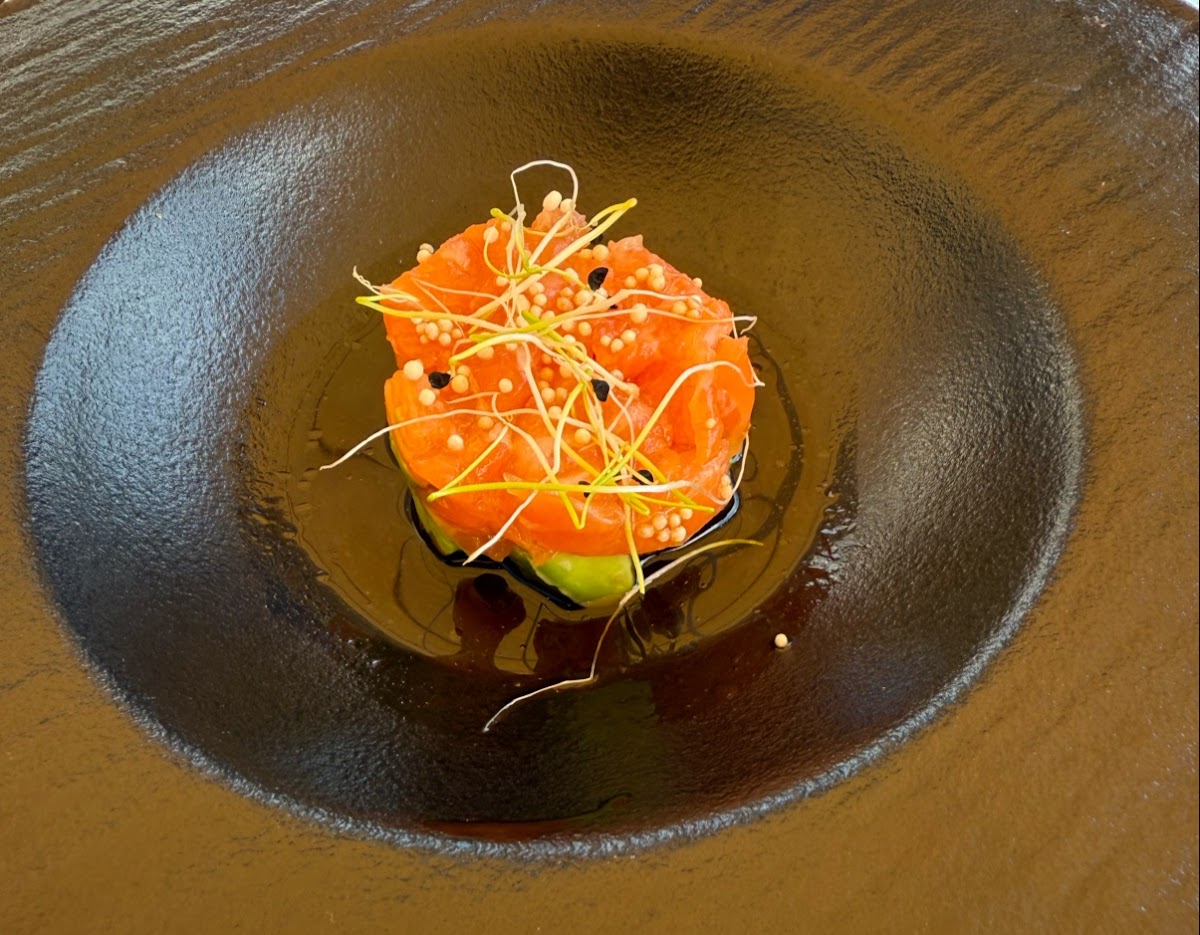 HIKARI SUSHI RESTAURANT Photo 9
