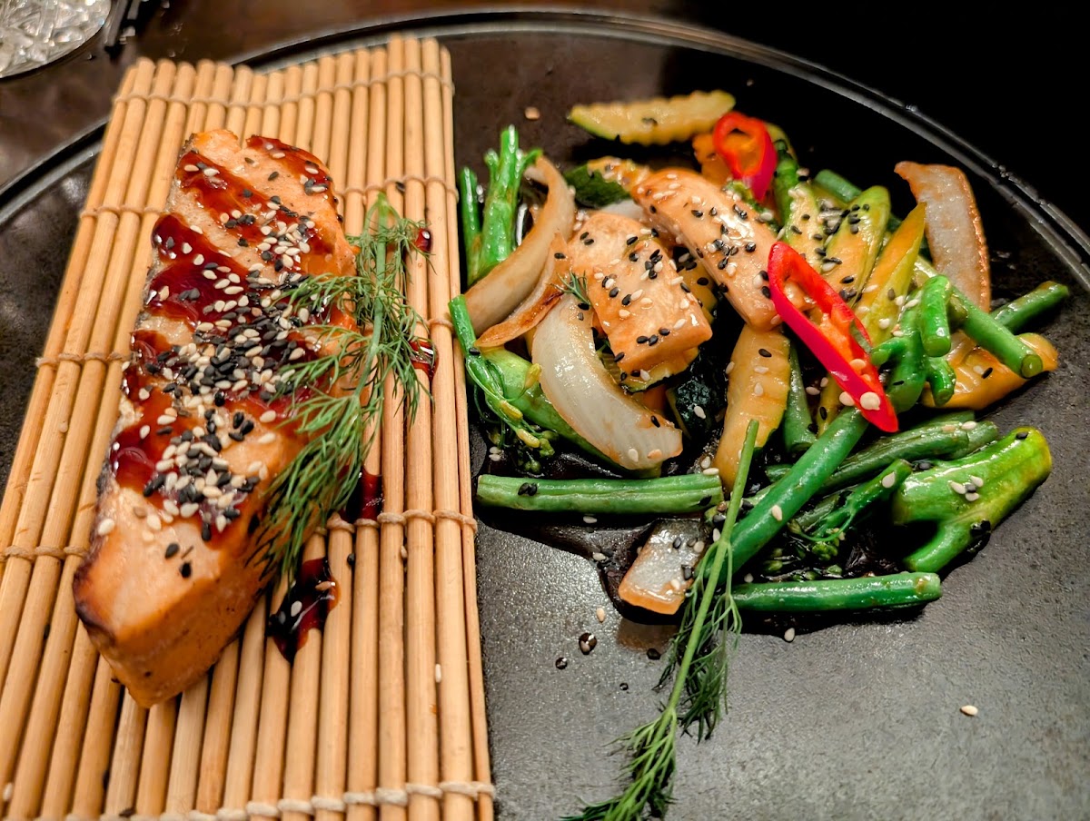 SANJI'S Steak, Grill & Bar Photo 6