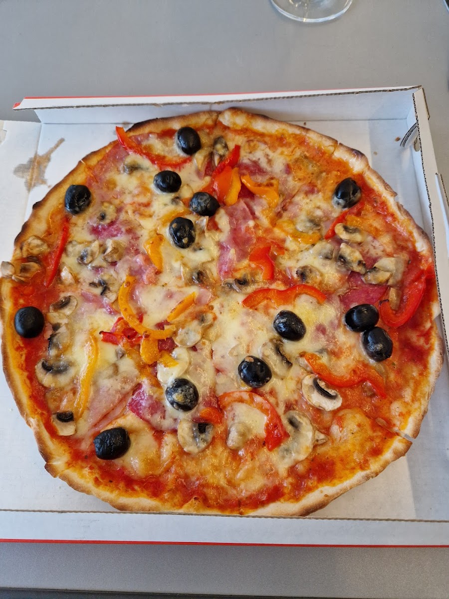 Hofmark Pizza Abholservice Photo 3