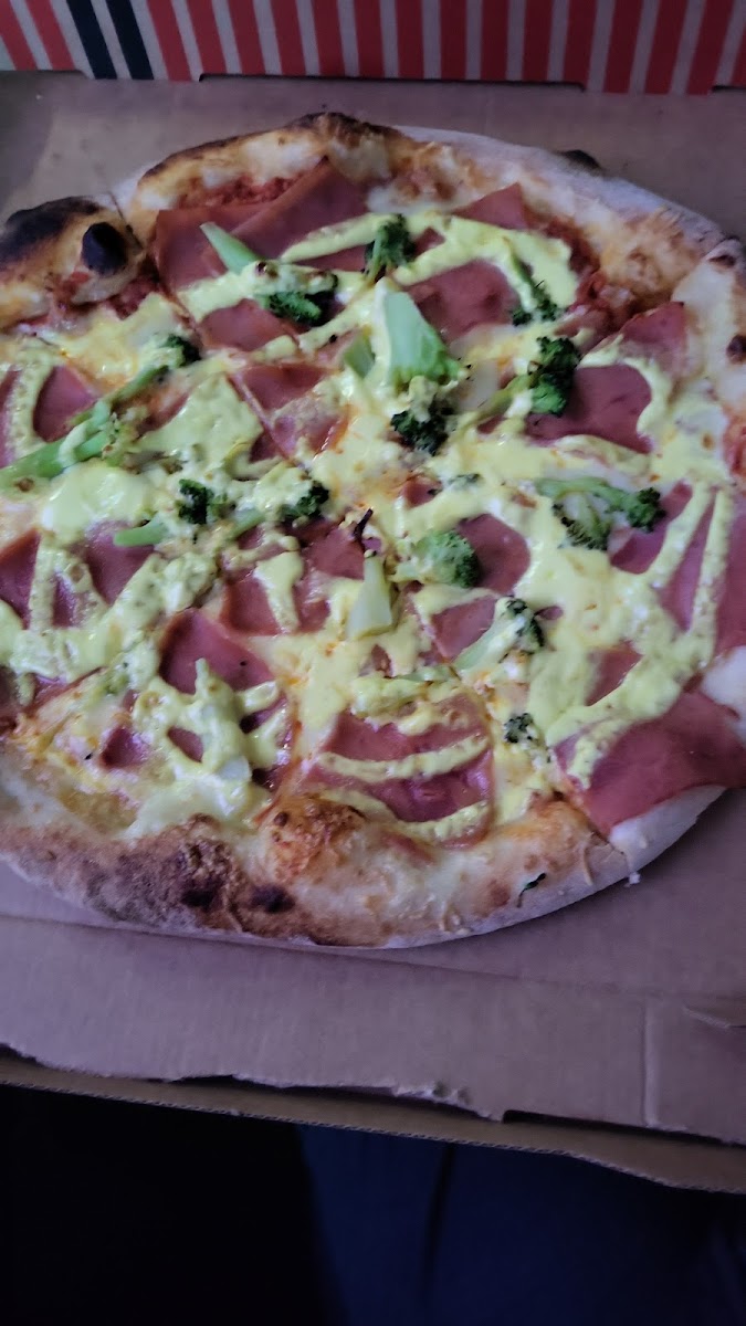 Classic Pizza Schwerin Photo 4