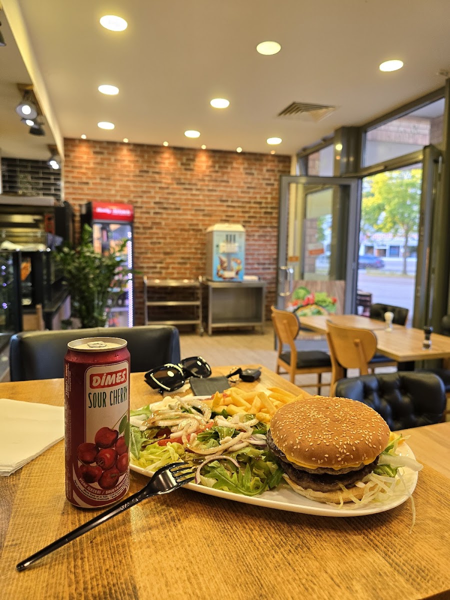 Classic Pizza Schwerin Photo 5
