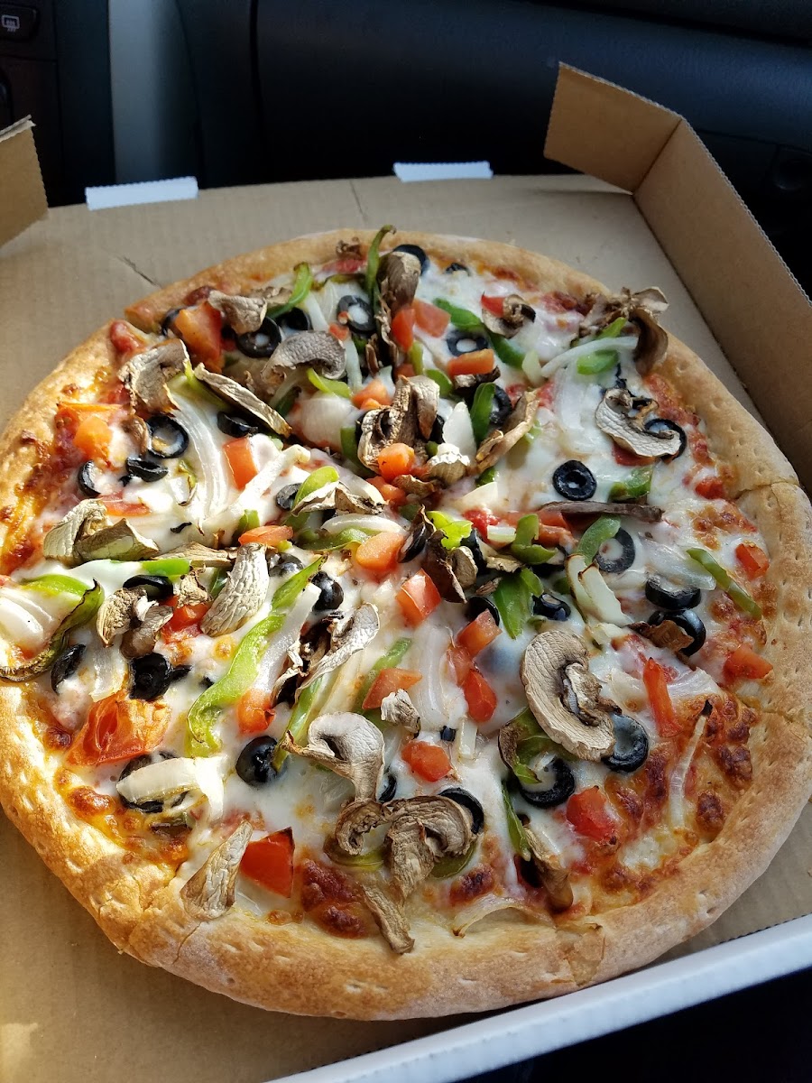 Gino's Italian Pizzeria Photo 5