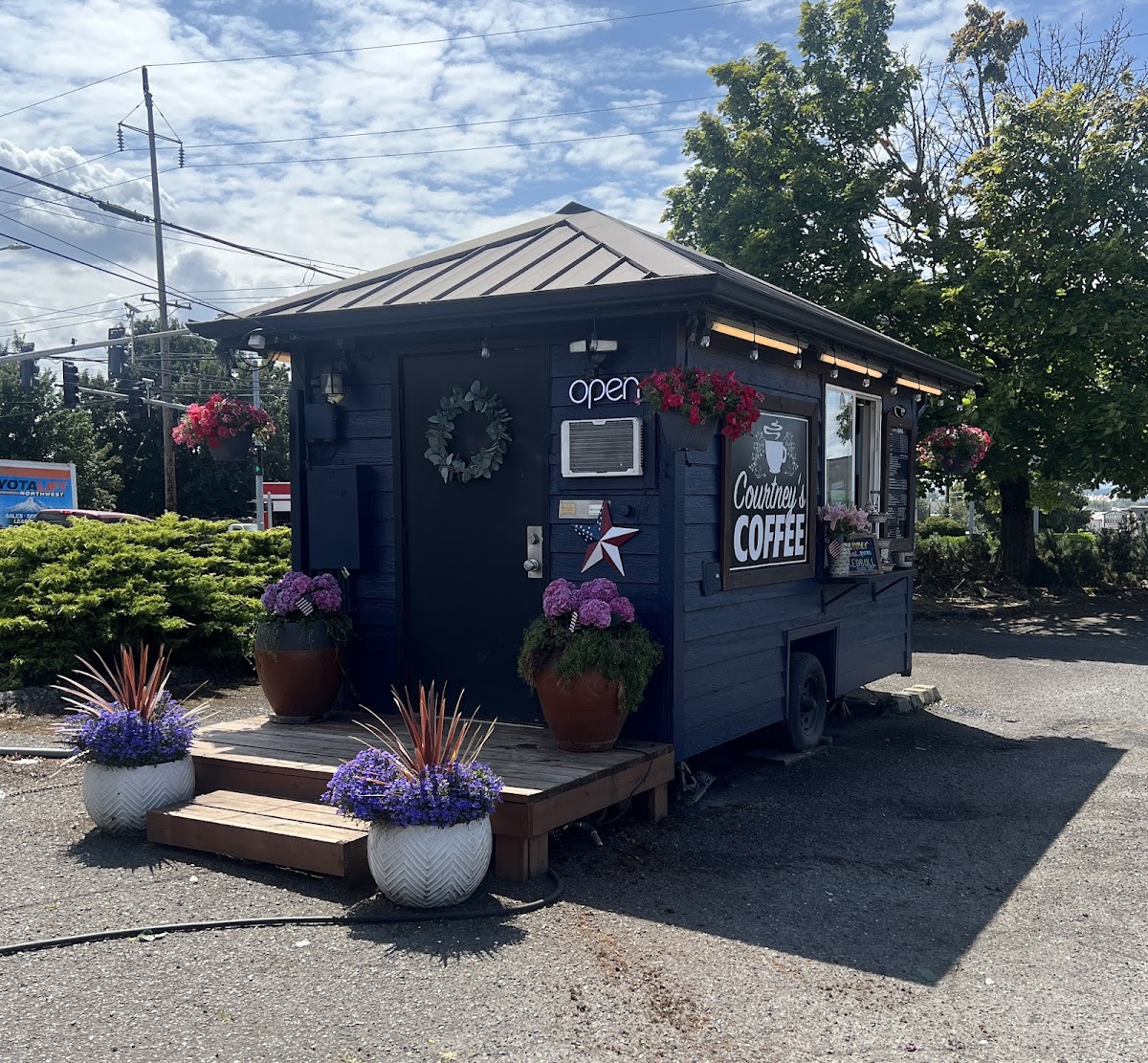 Courtney's Coffee LLC Photo 3