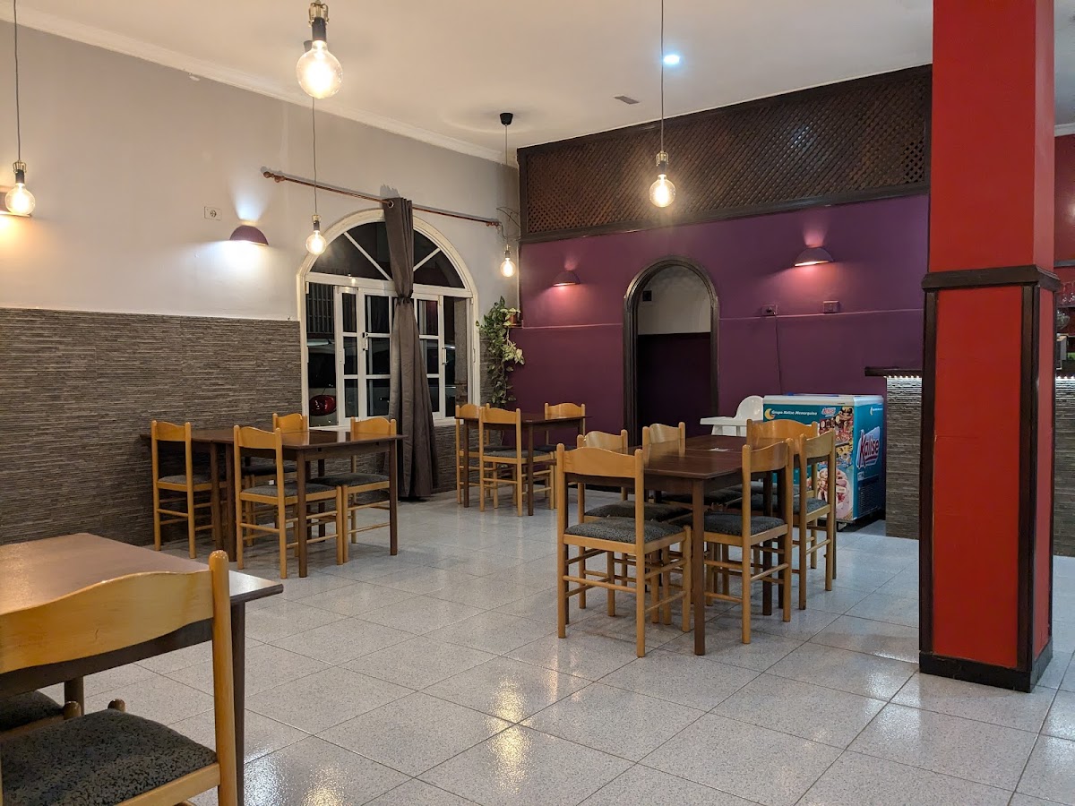 Restaurante pizzería 'Los Italianos Playa'CERRADO POR VACACIONES'