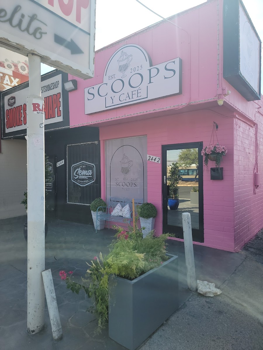 Scoops y Cafe