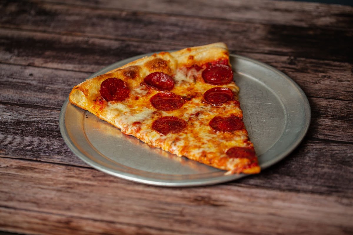 Primo Brothers Pizza Photo 2
