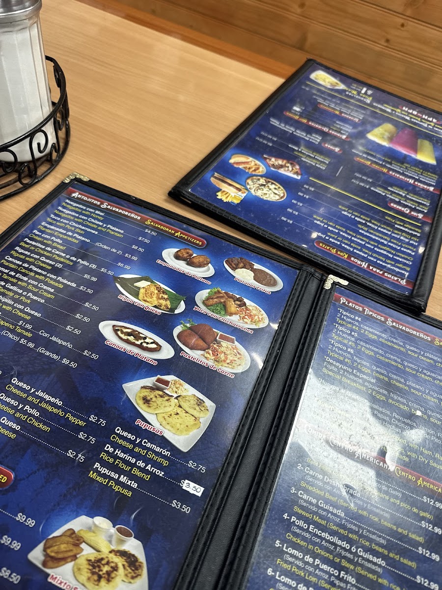 El Pulgarcito Photo Menu 10