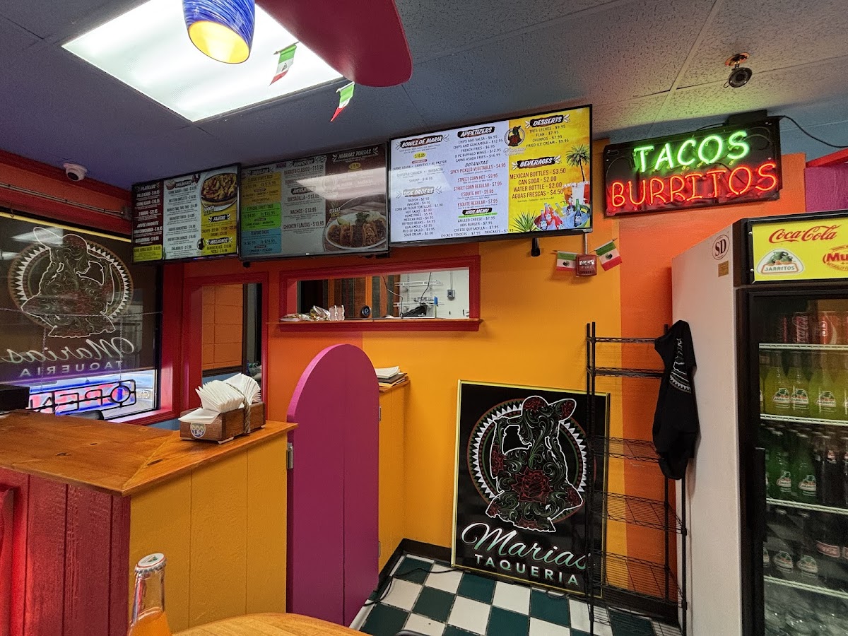 Marias Taqueria Photo 6