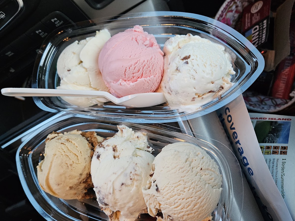 Tony D's Craft Creamery Photo 7