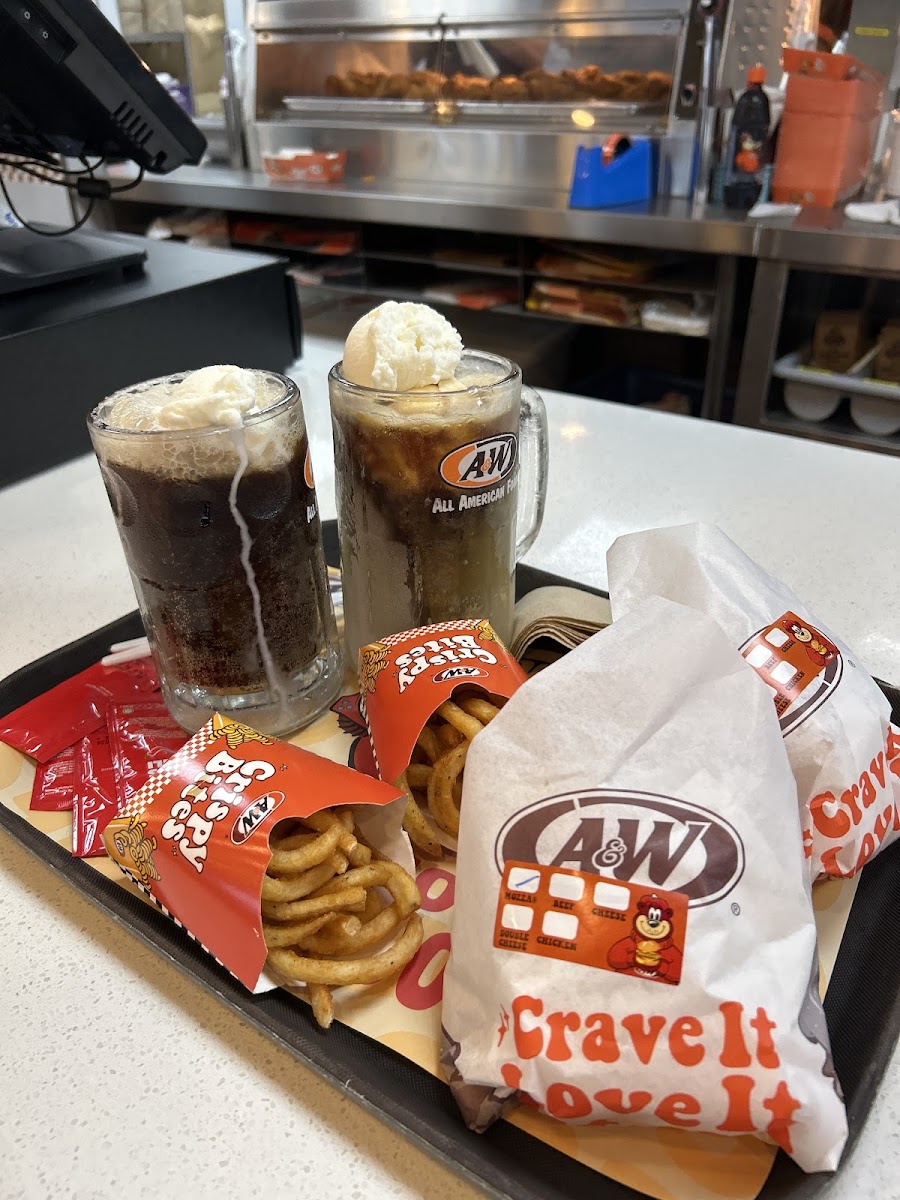 A&W Batu Kawan DT Photo 4