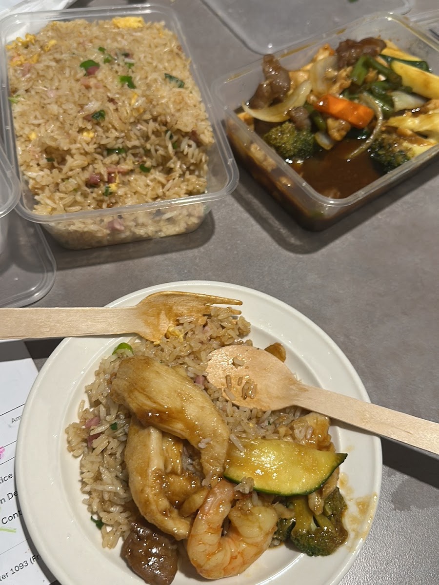 Tian Restaurant Photo 3