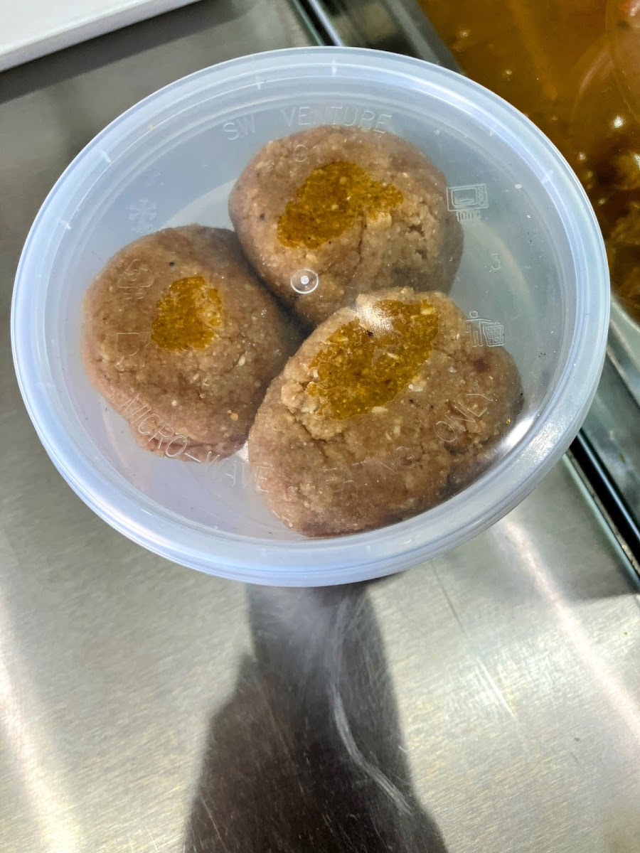Lathu's Pure vegetarian takeaway Photo 7