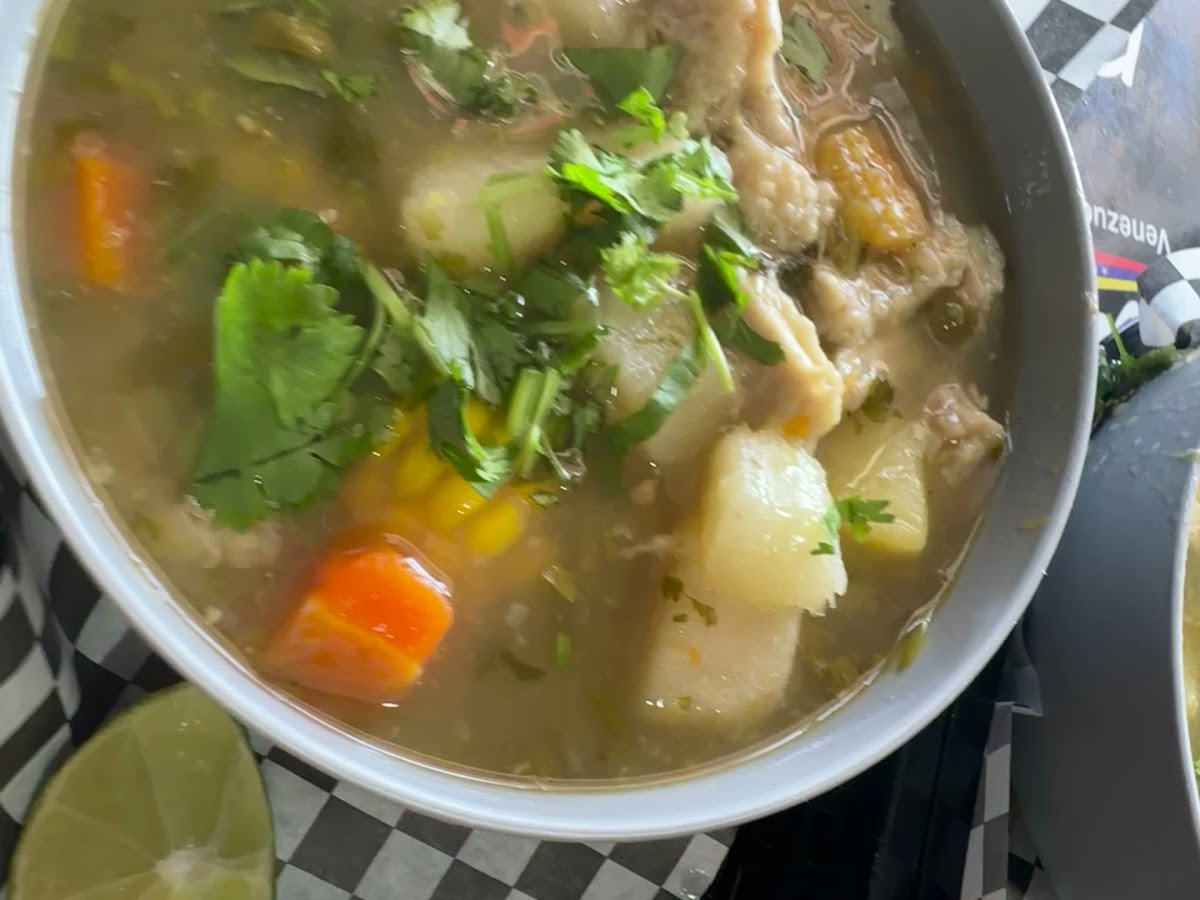 Entre Panas Venezuelan food Photo 2