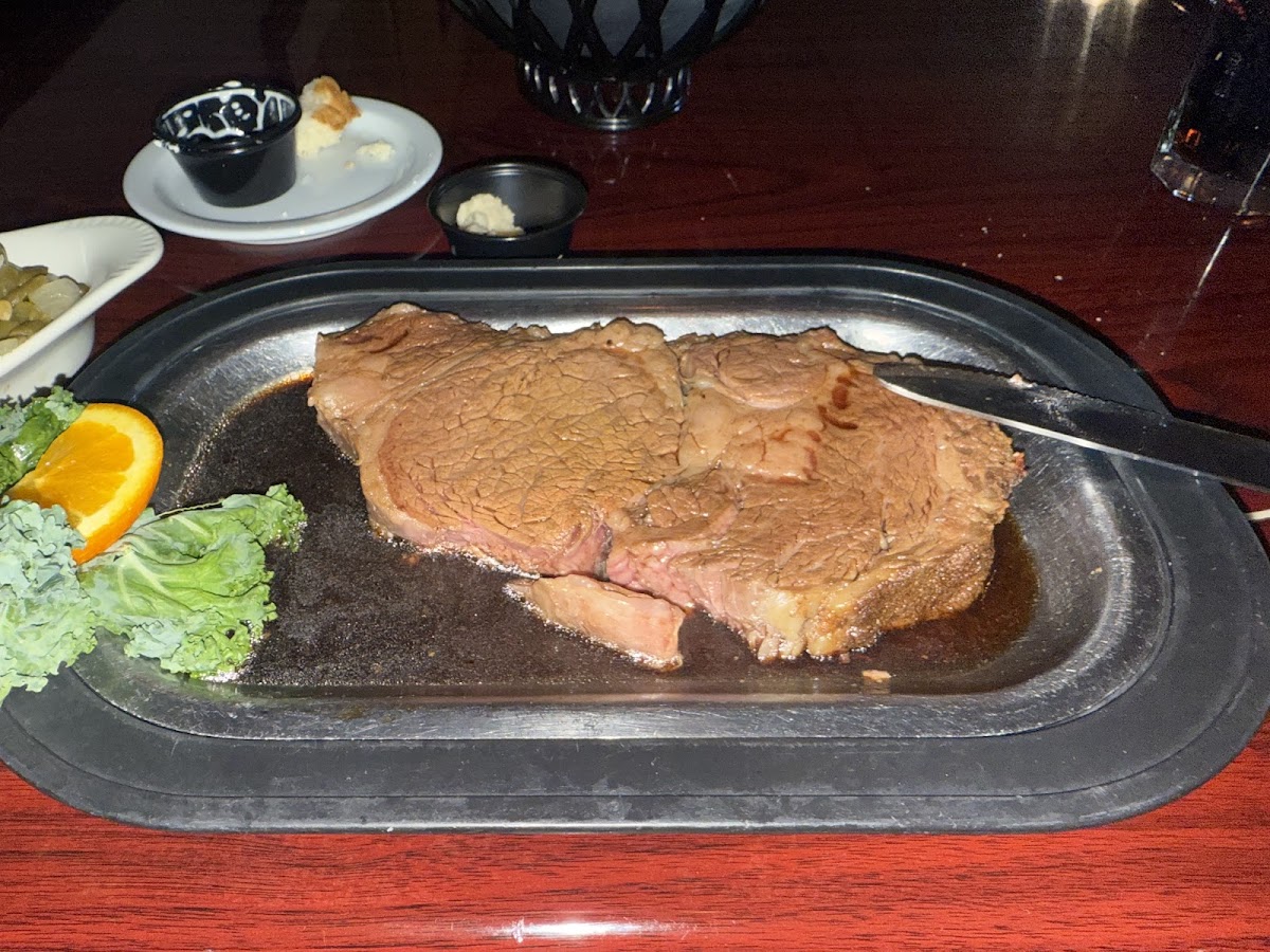Vegas Steakhouse & Lounge Photo 2