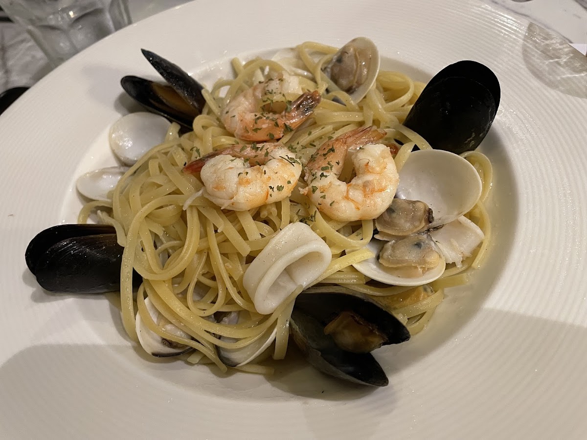 Mama Lou's Italian Kitchen - SM Sta. Rosa Photo 8