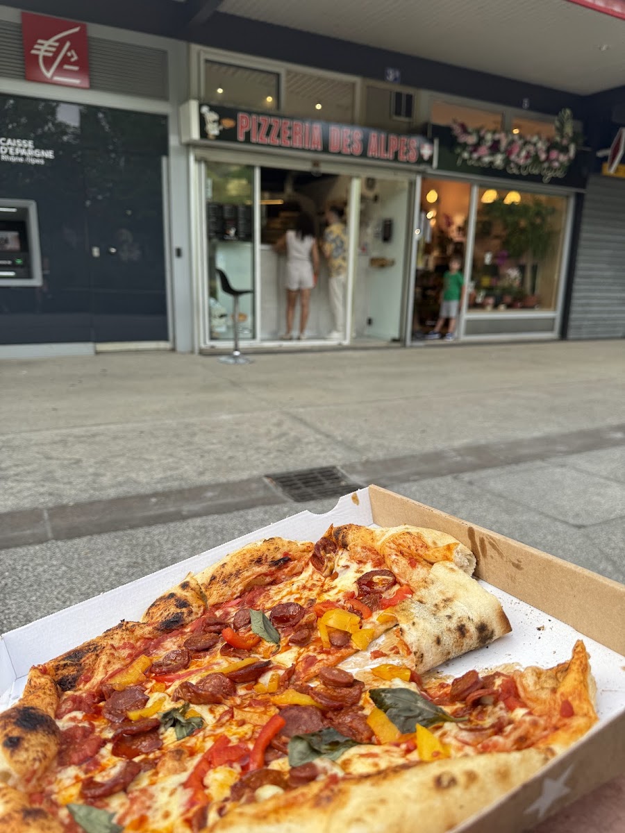 Pizzeria des Alpes Photo 2