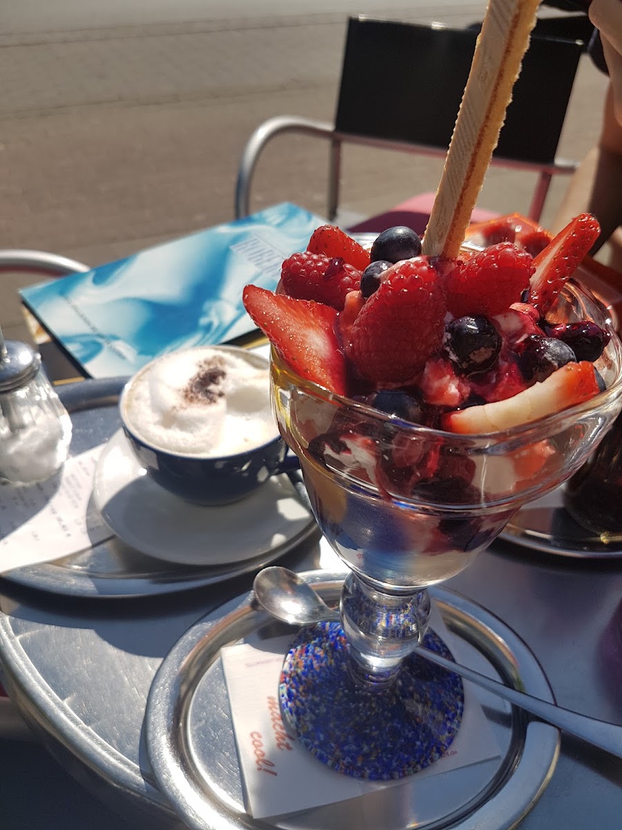 Eis Café Roberta Photo 9