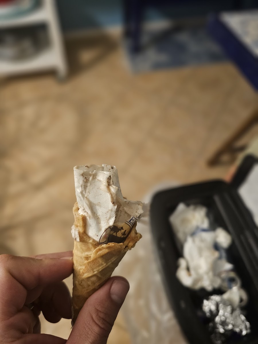 Island Scoop Photo 10