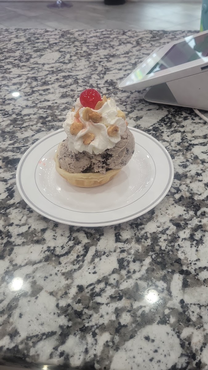 Island Scoop Photo 9
