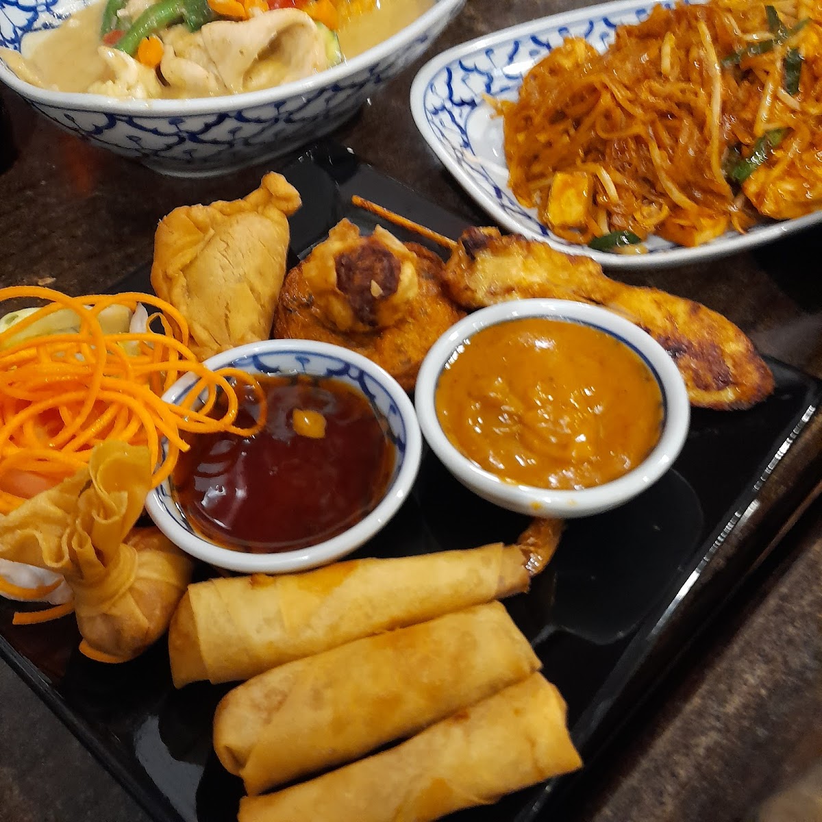 At Home Thai Restaurant Photo 8