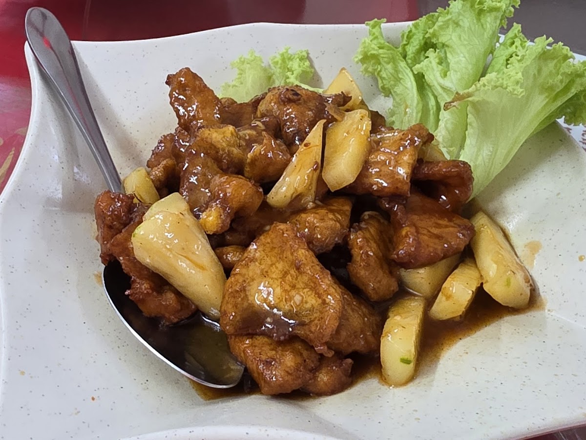 Restoran Long Quan 龍泉茶餐室 Photo 2