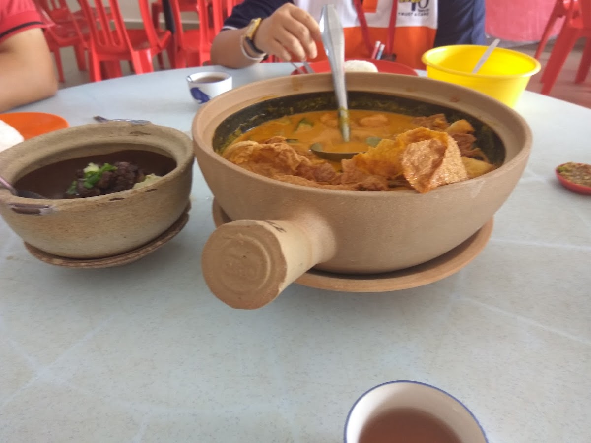 Restoran Long Quan 龍泉茶餐室 Photo 7