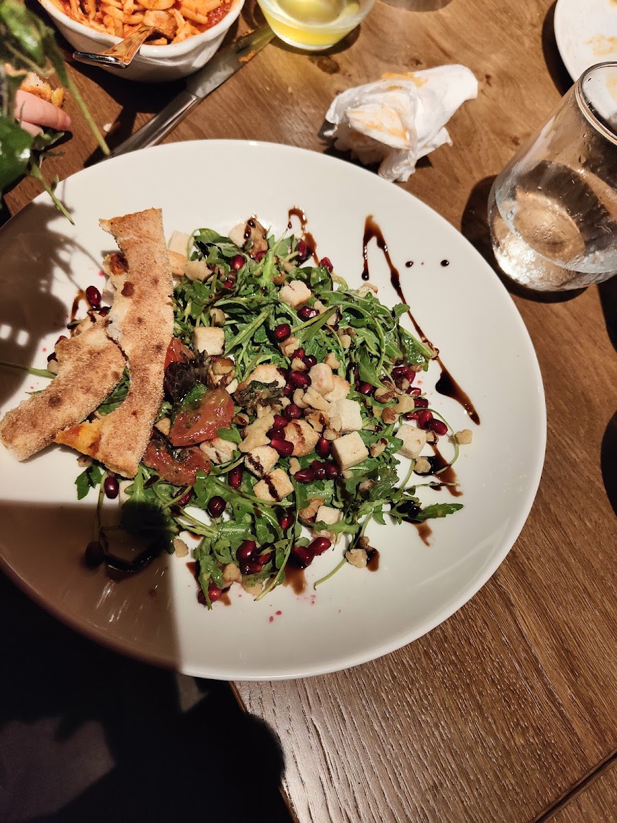 Cobbler’s Bar & Pizzeria Photo 9