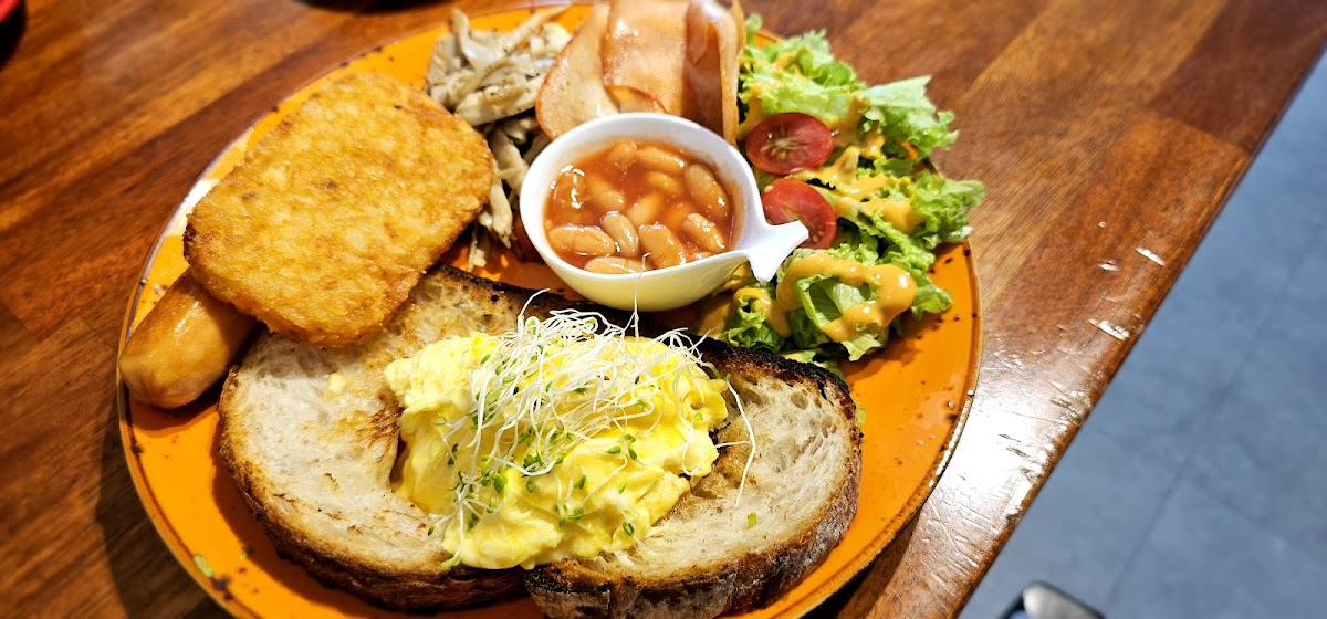The Ninth Cafe Photo 6