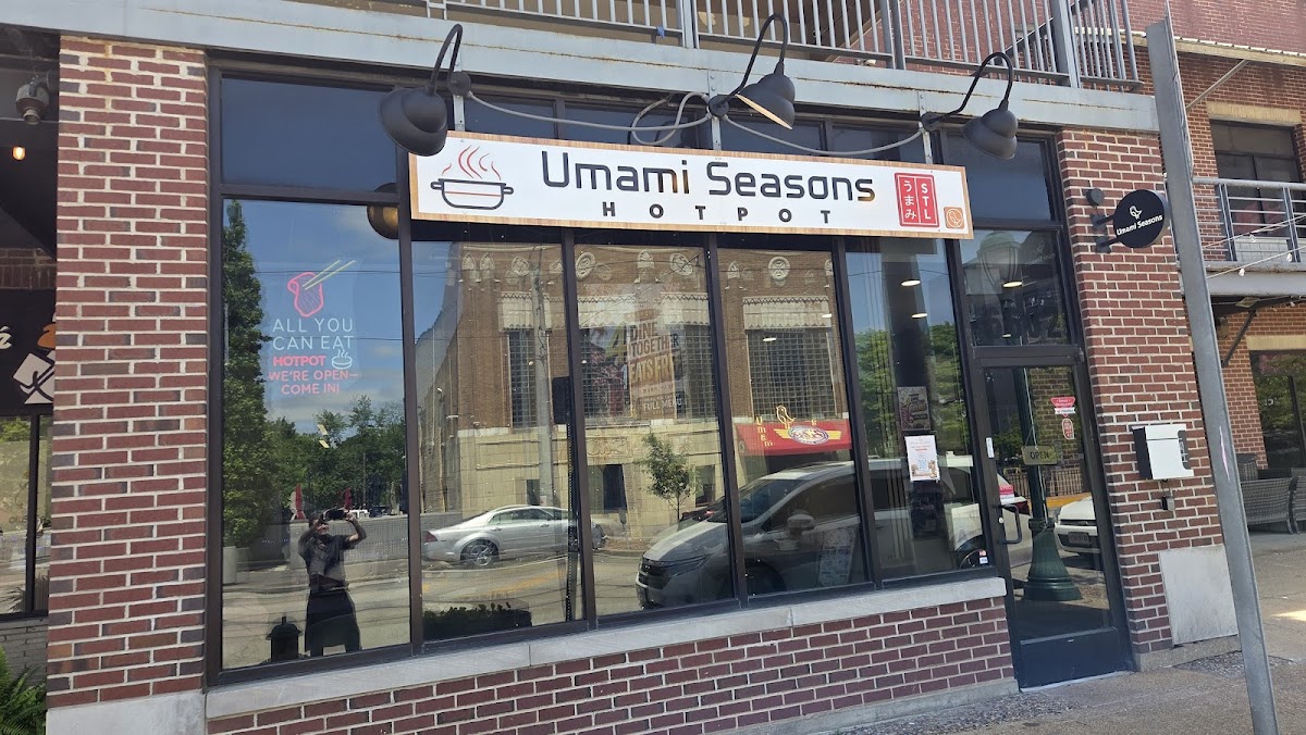 Umami Seasons Hotpot