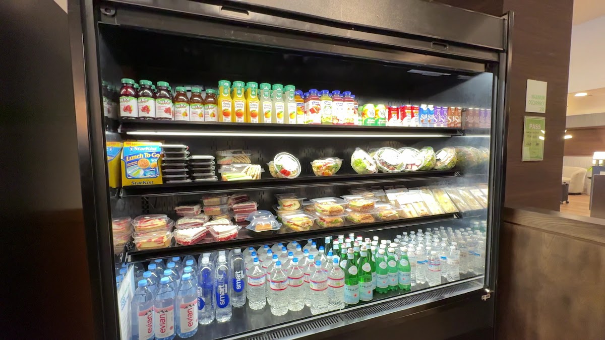 ROH Bar & Restaurant Photo 3