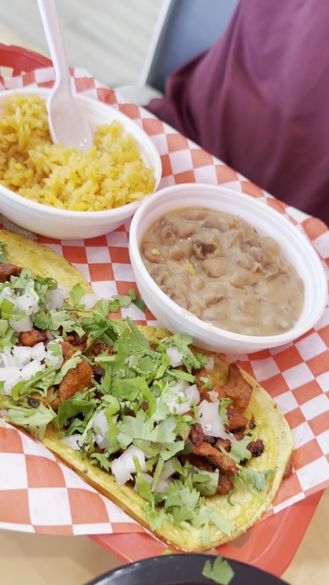 Chilito Rojo Mexican Food Photo 2
