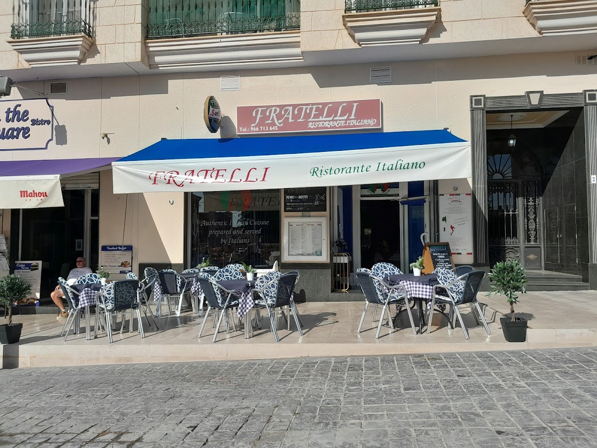 Fratelli Ristorante Italiano Photo 4