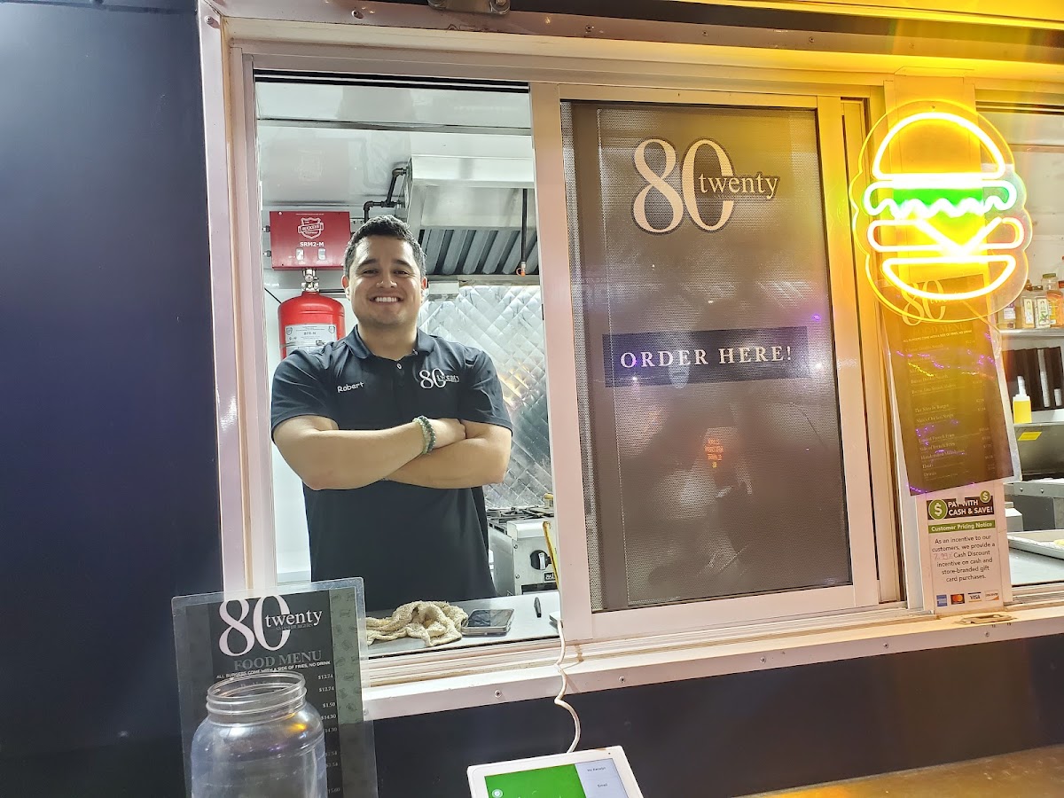 80-20 Smashburgers