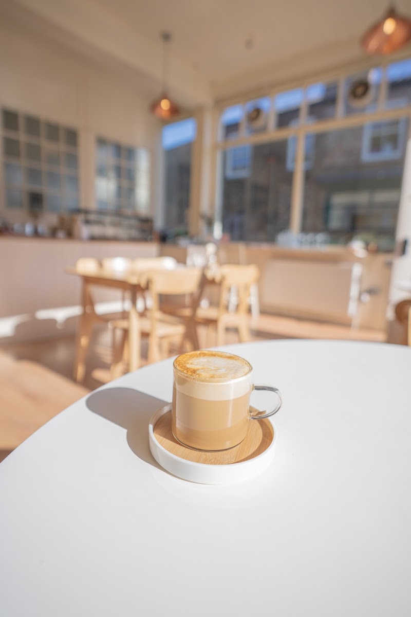 Mae Café Photo 7
