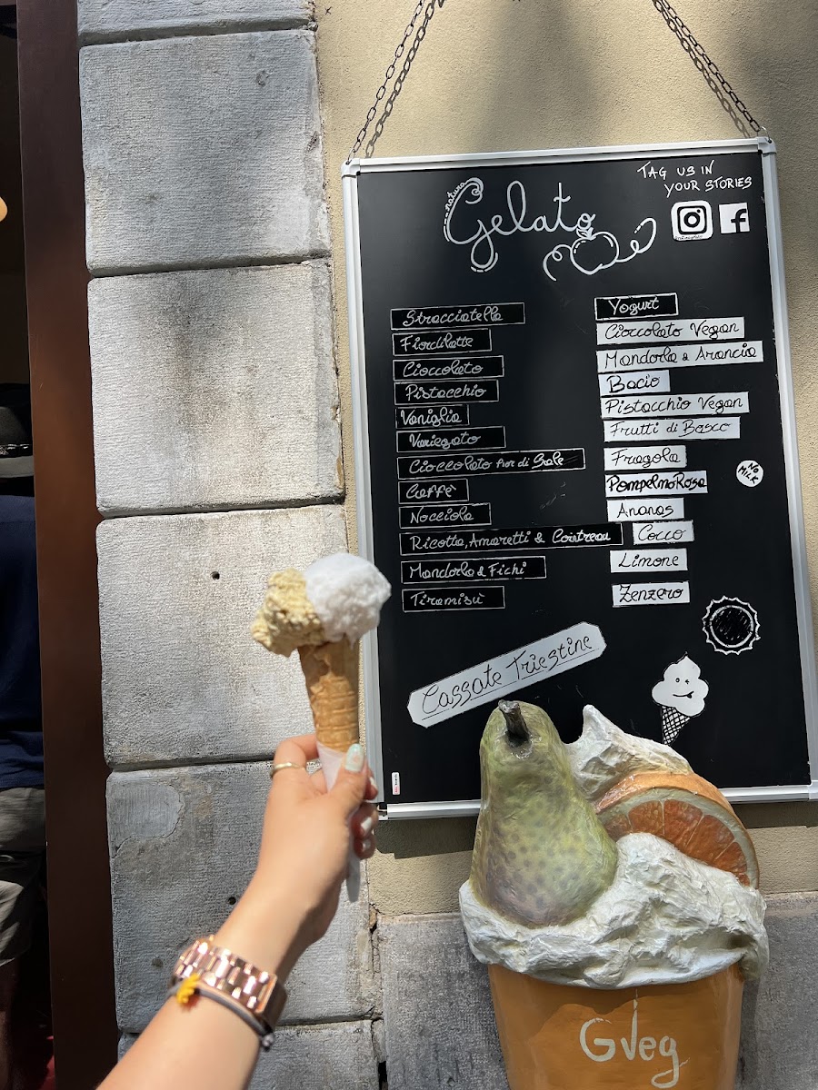 Natura Gelato Photo Menu 5