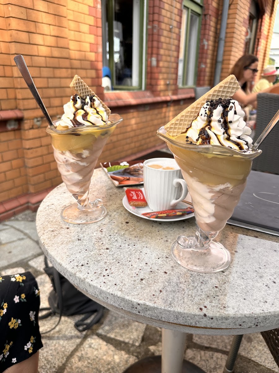 Restaurant und Eis Café Venezia Photo 3