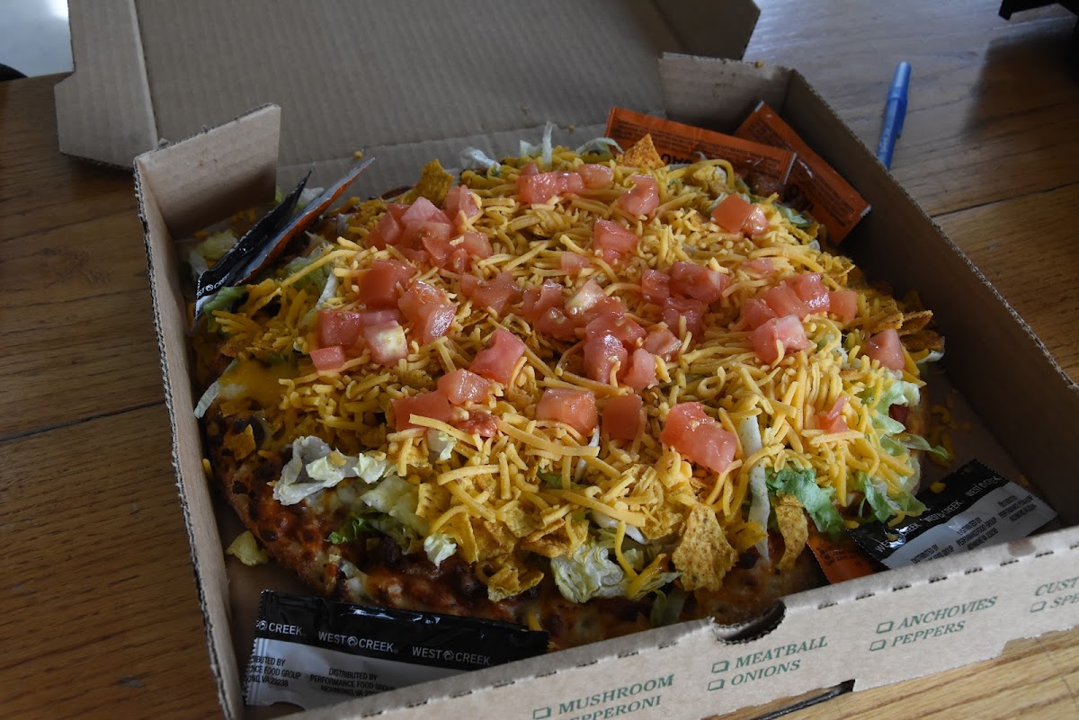 T&L's Pizza Plus Photo 7
