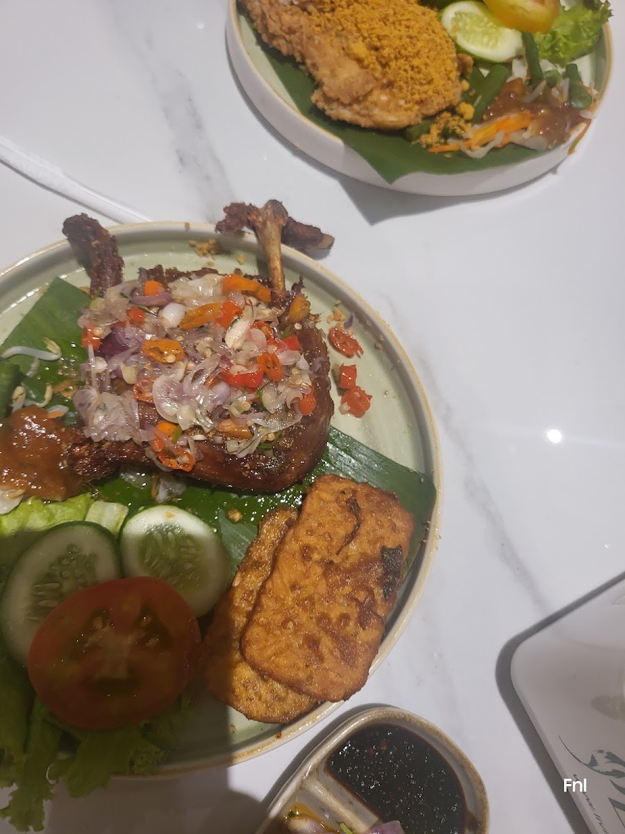 SURASA Restaurant Photo 5