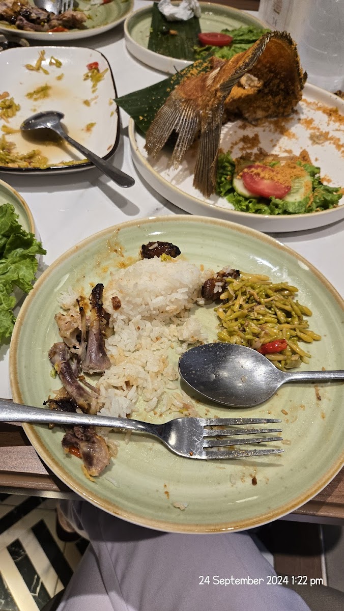 SURASA Restaurant Photo 6
