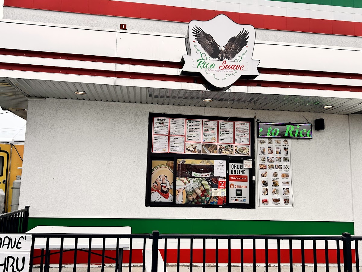 Rico Suave Drivethru & Food Truck