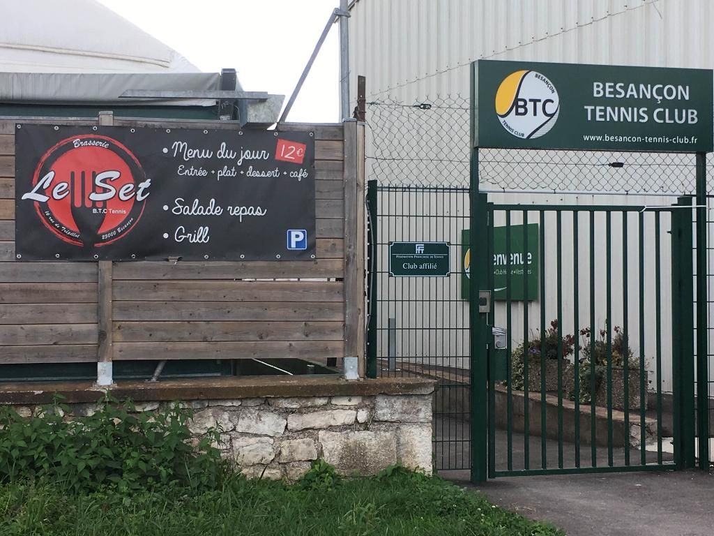 Le Set : brasserie et restaurant