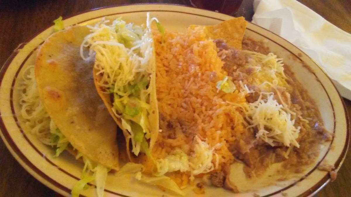 Su-Casa Restaurant Photo 9