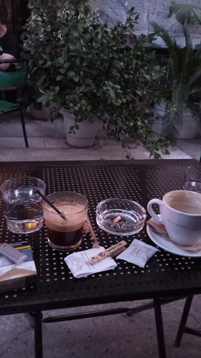 Alphaville Cafe Bar Photo 8